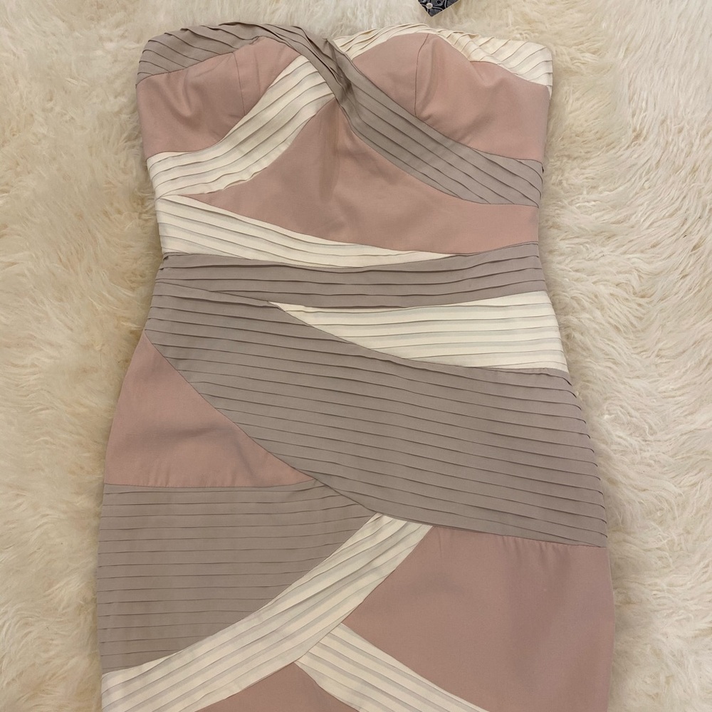 Gianni Bini strapless mini dress